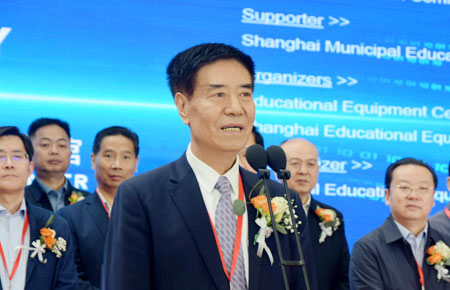 �b�����ˣ�����δ�� | 2023�Ї����H�����b�䣨�Ϻ������[��(hu��)ʢ��Ļ