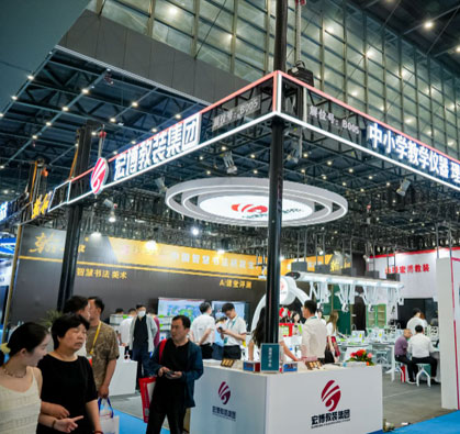 ��ԥ������s �R���격���b���F��������ú���ʡ�����b�䲩�[���߸ߵȌWУ�ɹ�չ